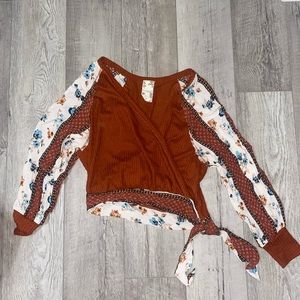 Long sleeve top